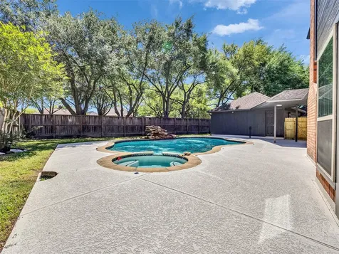 2109 Bay Hill Drive League City TX 77573