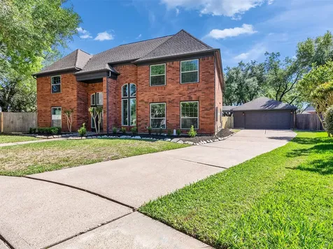 2109 Bay Hill Drive League City TX 77573