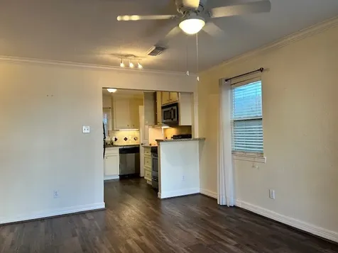 4401 Marina Street B Houston TX 77007
