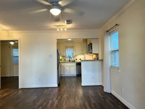 4401 Marina Street B Houston TX 77007