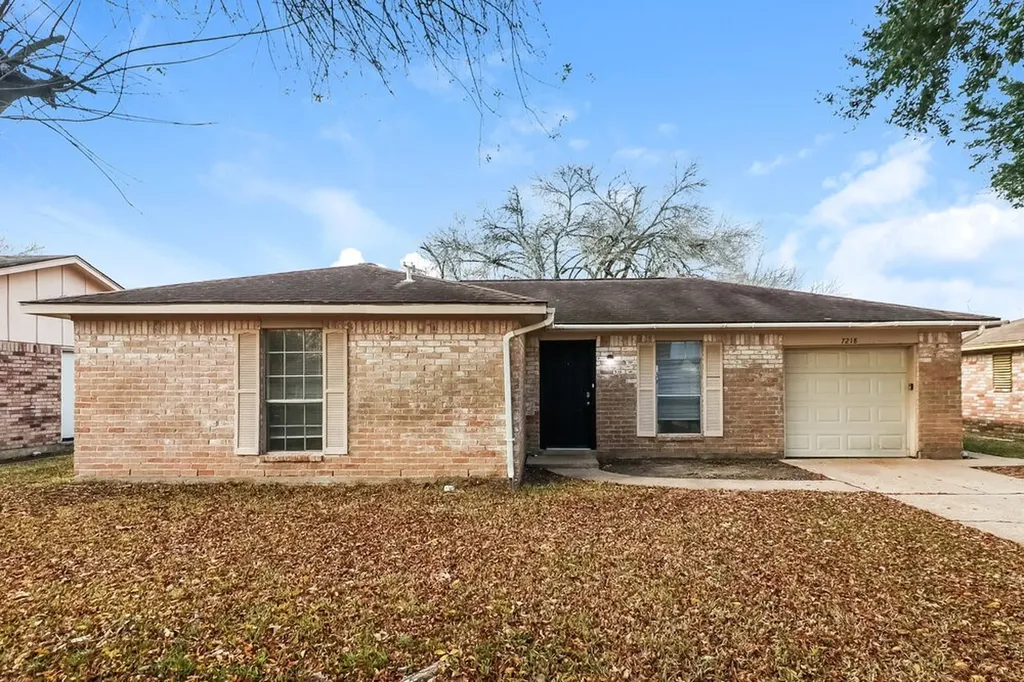 7218 Wren Circle Texas City TX 77591