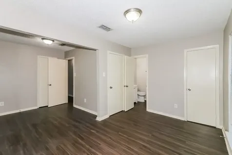 7218 Wren Circle Texas City TX 77591