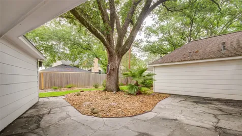11606 Primwood Drive Houston TX 77070