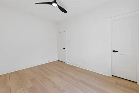 967 Highland Light Lane Houston TX 77091