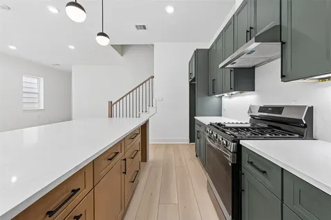 967 Highland Light Lane Houston TX 77091