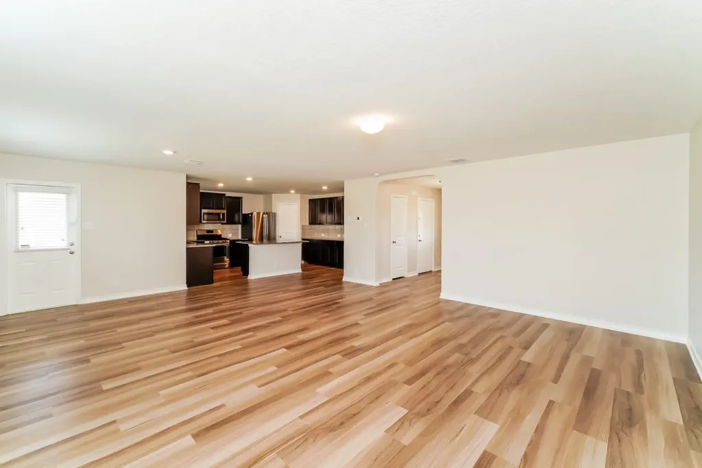 8907 Taylor Grove San Antonio TX 78254