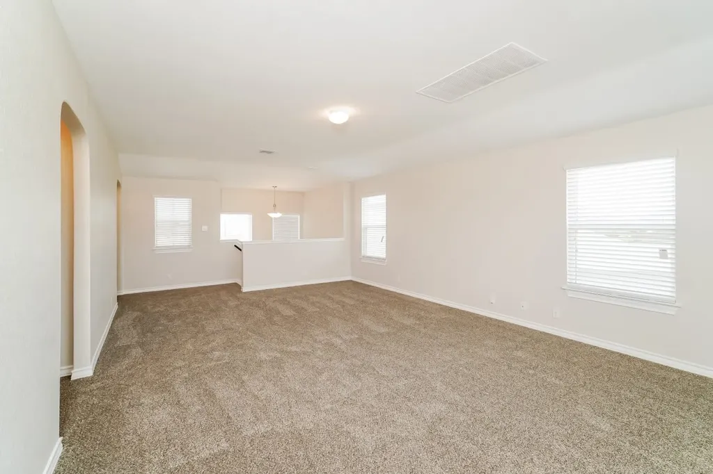 8907 Taylor Grove San Antonio TX 78254