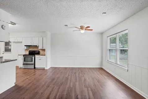 1717 Jones Street Alvin TX 77511
