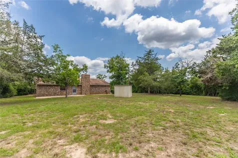 117 Dogwood Trail Bellville TX 77418