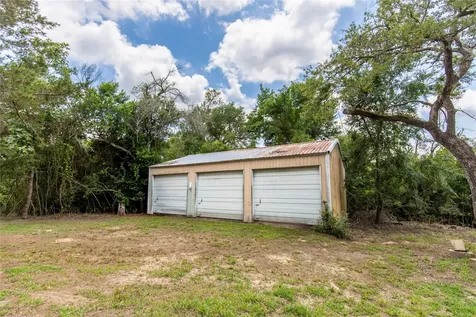 117 Dogwood Trail Bellville TX 77418
