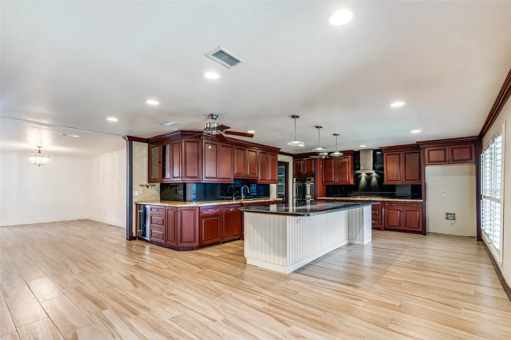 1330 Beaujolais Lane Houston TX 77077