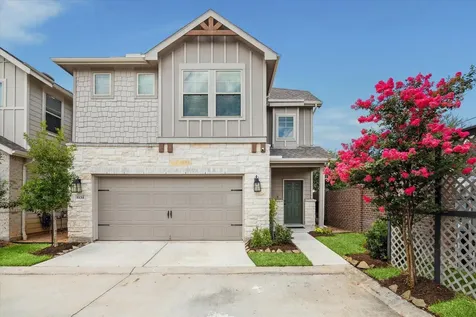 5134 Aedan Oak Street Houston TX 77018