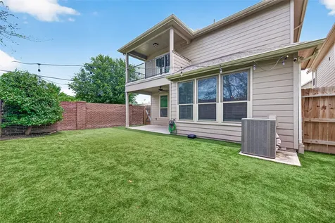 5134 Aedan Oak Street Houston TX 77018