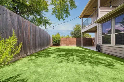 5134 Aedan Oak Street Houston TX 77018