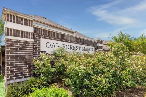 5134 Aedan Oak Street Houston TX 77018