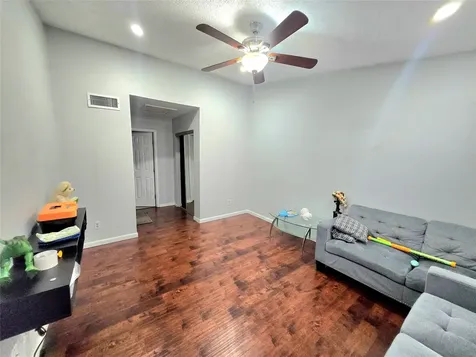 10555 Turtlewood Court 2105 Houston TX 77072