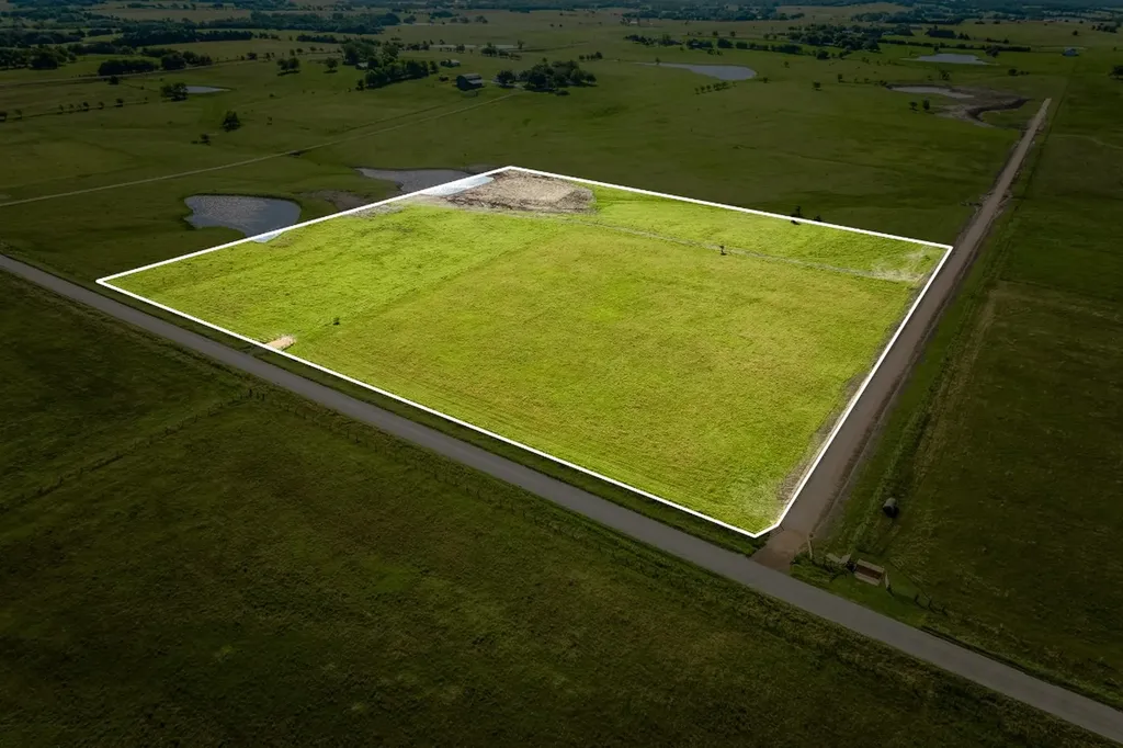 5005 Fuchs Road - Lot 1 Burton TX 77835