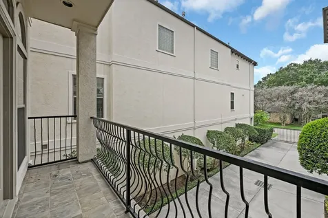 1204 Cohn Street Houston TX 77007