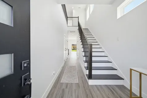 1013 Ellington Street Houston TX 77088