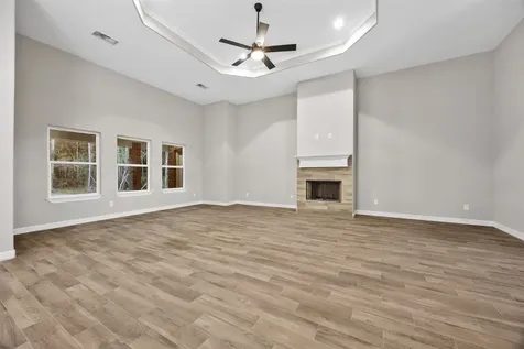129 Fluorite Court Huntsville TX 77340