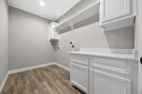 129 Fluorite Court Huntsville TX 77340
