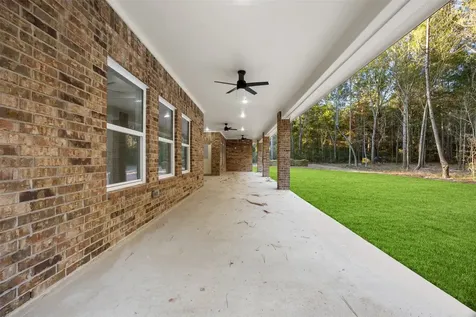 129 Fluorite Court Huntsville TX 77340