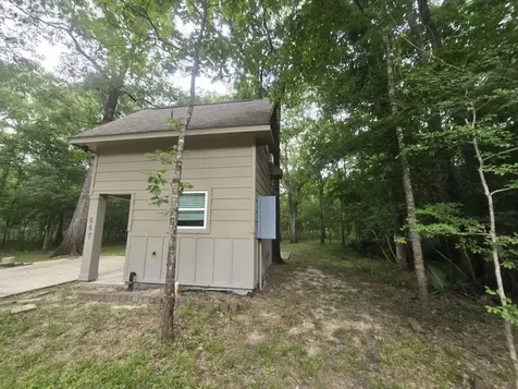 667 Miller Drive Cleveland TX 77327