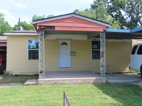 10517 Palestine Street Houston TX 77029