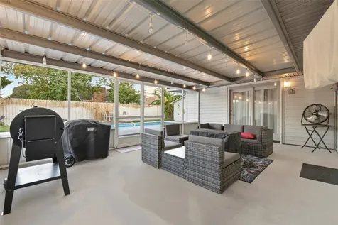 3508 80th Street Galveston TX 77551