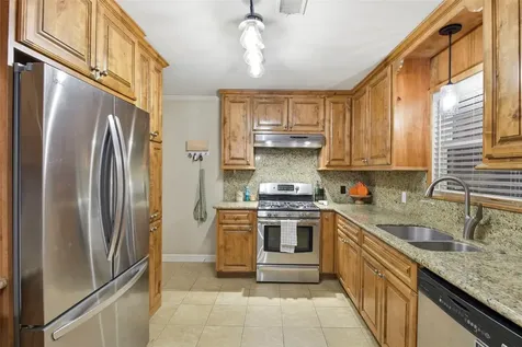 3508 80th Street Galveston TX 77551