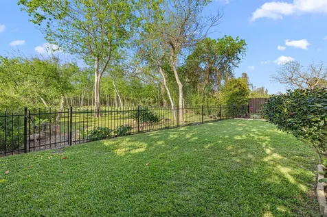 3010 Five Oaks Drive Missouri City TX 77459
