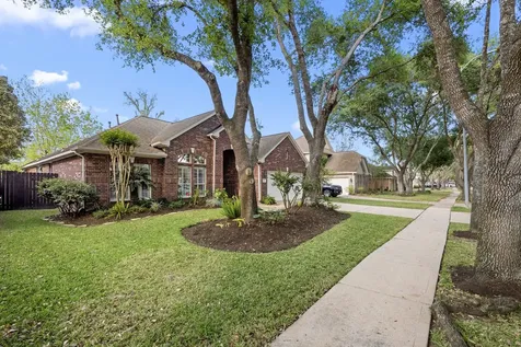 3010 Five Oaks Drive Missouri City TX 77459