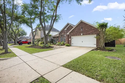 3010 Five Oaks Drive Missouri City TX 77459