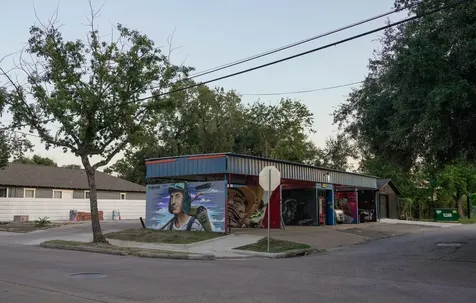 4400 Canal Street Houston TX 77011