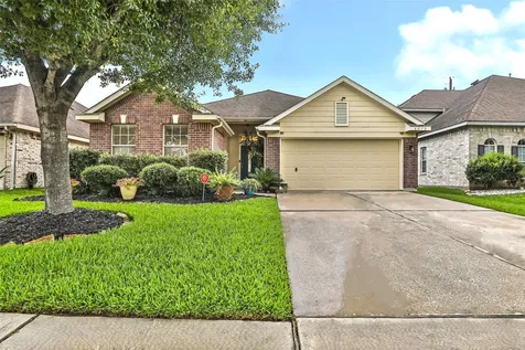 6030 Sandy Creek Drive Baytown TX 77523