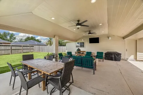 406 Smith Lane League City TX 77573