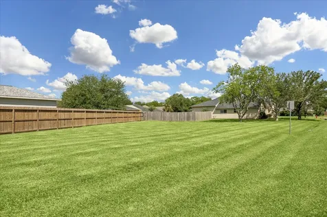 406 Smith Lane League City TX 77573