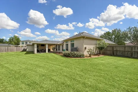 406 Smith Lane League City TX 77573
