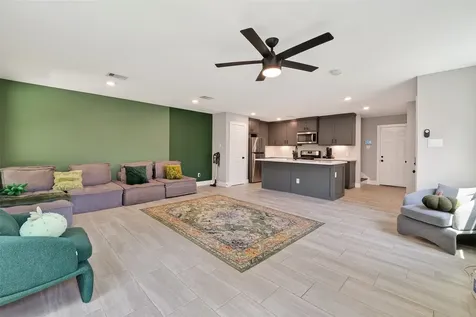 436 Owens Street Houston TX 77029