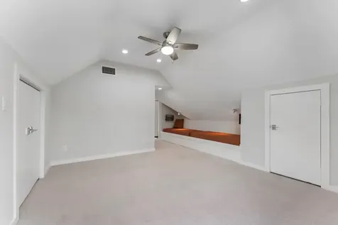 14 Jetty Point Drive The Woodlands TX 77380