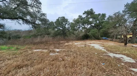 109 Folz Street Snook TX 77878