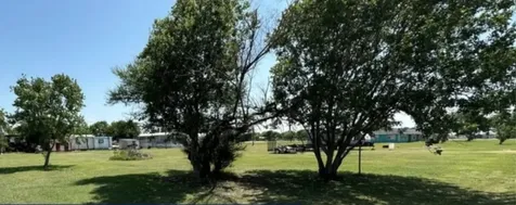 1105 W Cleveland Avenue Seadrift TX 77983