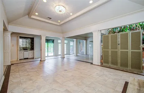 9712 Longmont Drive Houston TX 77063