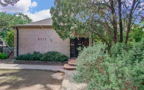 9712 Longmont Drive Houston TX 77063
