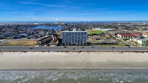 7310 Seawall Boulevard 409 Galveston TX 77551