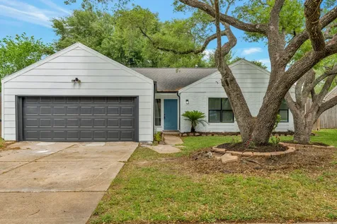 1615 Sleepy Hollow Drive Pearland TX 77581