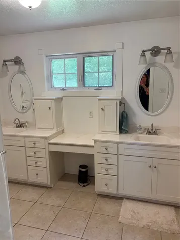165 Ivory Tower Goodrich TX 77335