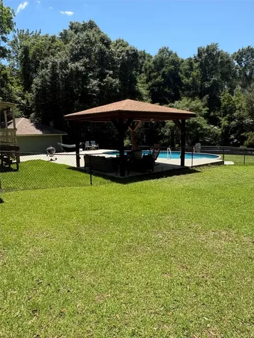 165 Ivory Tower Goodrich TX 77335