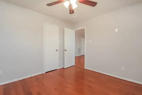 553 Small Cedar Drive League City TX 77573