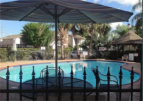 2121 Hepburn Street 613 Houston TX 77054